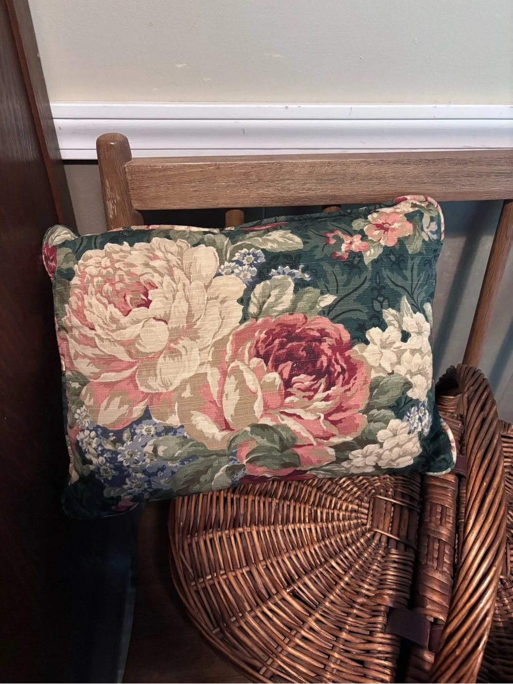 Floral Accent Throw Pillow in Multi-Color